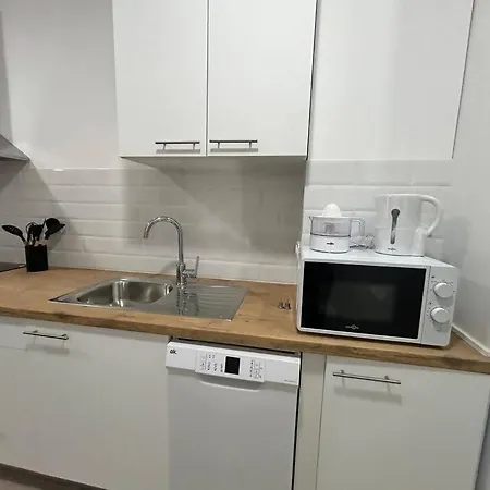 Daire Santa Faz Aire Acondicionado En 3 Bedrooms