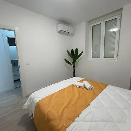 Santa Faz Aire Acondicionado En 3 Bedrooms Daire