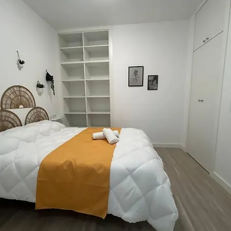 Santa Faz Aire Acondicionado En 3 Bedrooms Daire *