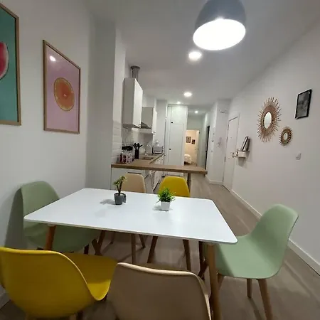 Santa Faz Aire Acondicionado En 3 Bedrooms Daire