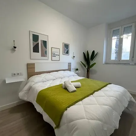 Santa Faz Aire Acondicionado En 3 Bedrooms *